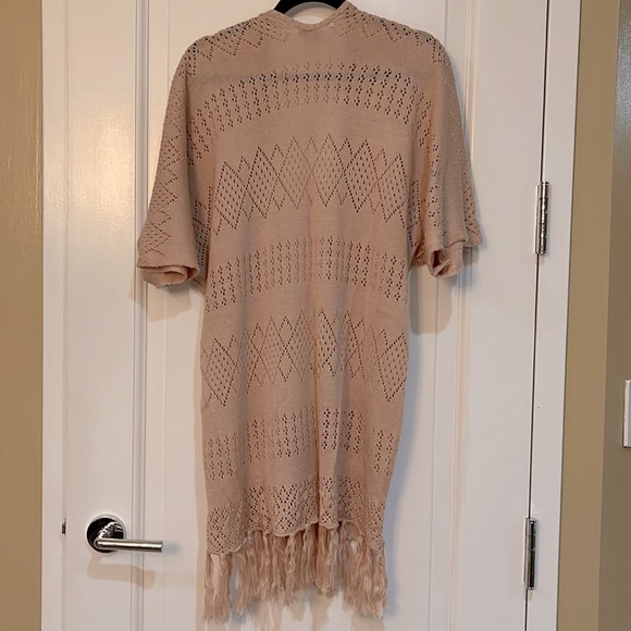 Knitted poncho-like sweater - Picture 3 of 3
